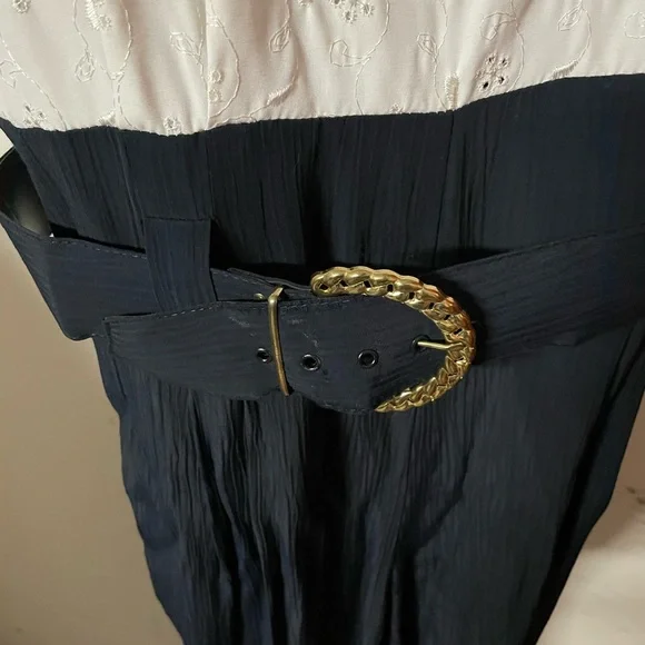 Jumpsuit - Picture 5 of 5